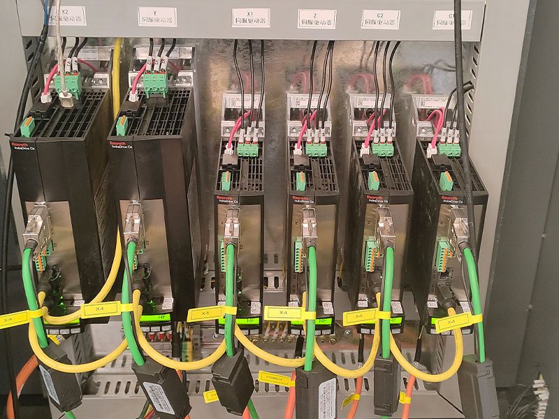 fábrica-de-máquina-cnc-punzonado-barras